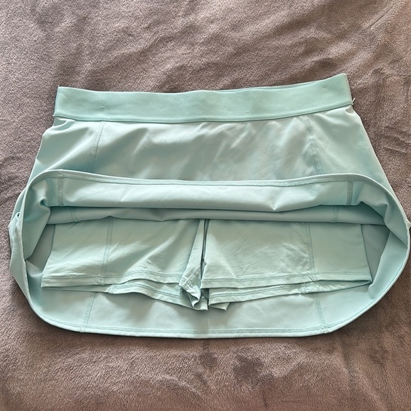 Aritzia TNA TnAction TnaSLICK™ Court Micro Skirt Size XL Adriatic Blue - Picture 11 of 11